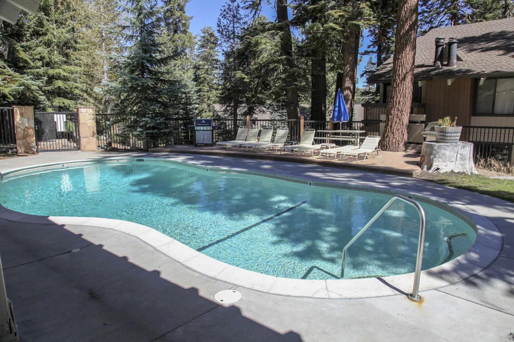 Discovery 4 119 Mammoth Lakes Exterior photo