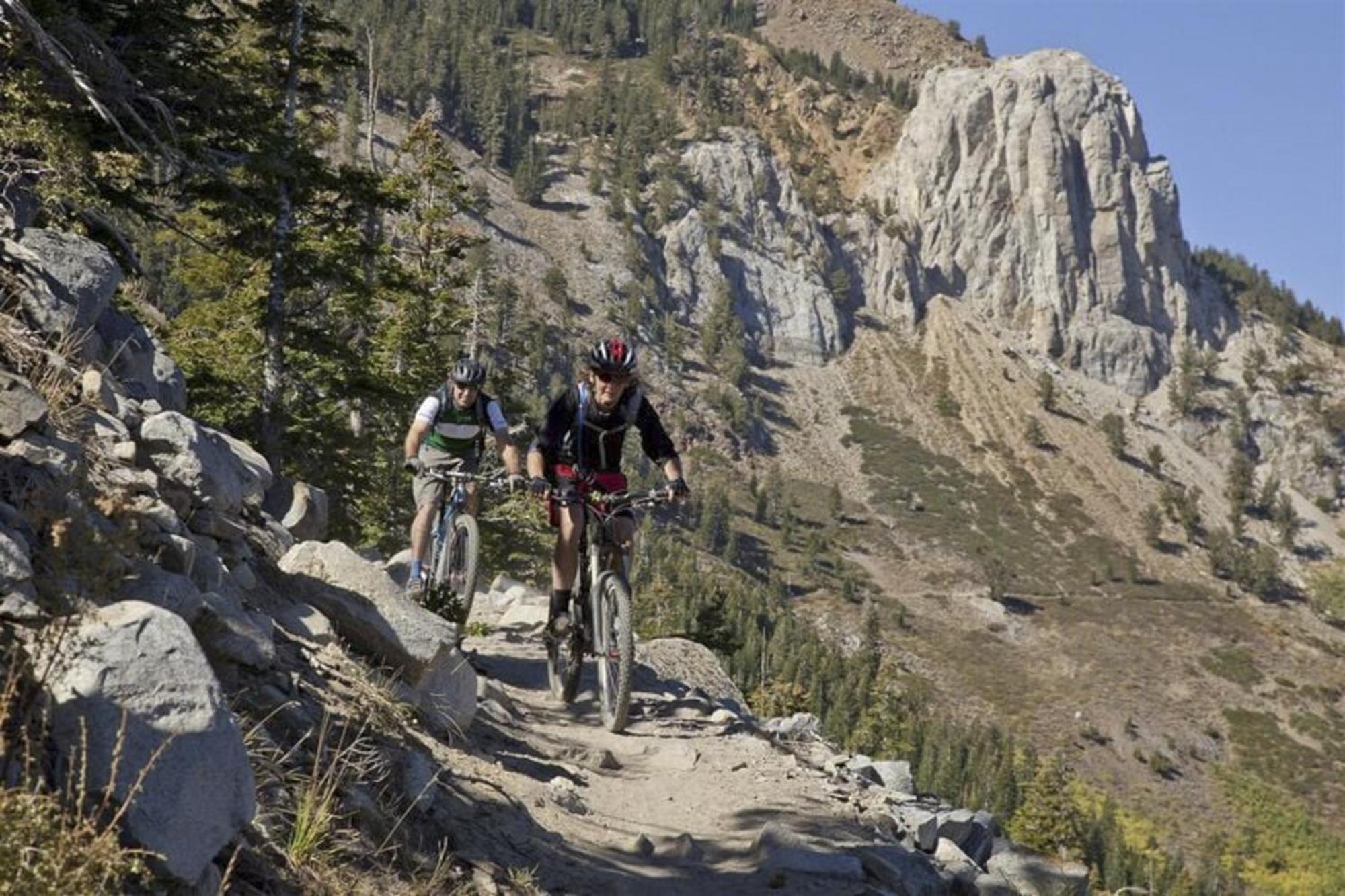 Discovery 4 119 Mammoth Lakes Exterior photo